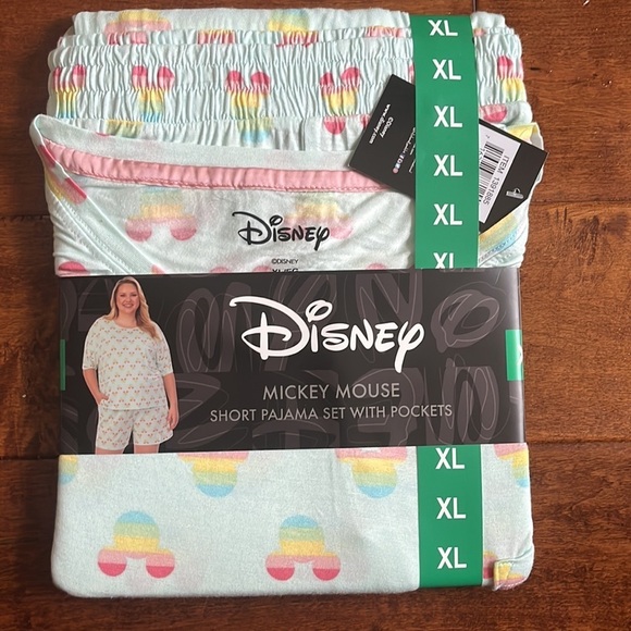 Disney 2 Piece Micky  Pajamas Set Size XL - Picture 5 of 7